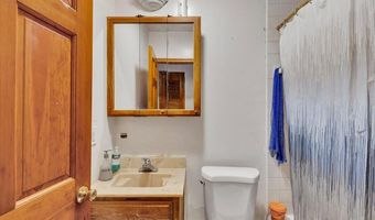 99 Lark St, Albany, NY 12210