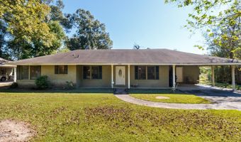9384 S River Oaks Dr, Baton Rouge, LA 70815