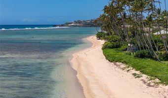 4714 Kahala Ave, Honolulu, HI 96816