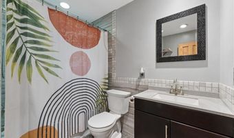 104 W Oak St, Archie, MO 64725