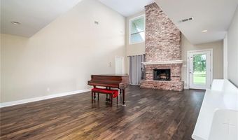 15 VAN MOL Rd, Alexandria, LA 71302