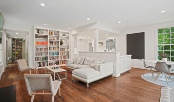 5320 ALBEMARLE St, Bethesda, MD 20816