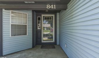 841 Country Ln, Indianapolis, IN 46217
