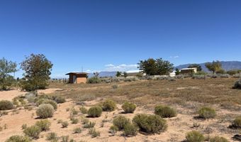 25 JENNIFER St, Belen, NM 87002