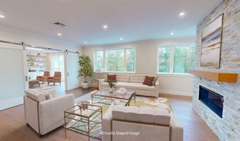 1 Longview Dr 401, Atkinson, NH 03811