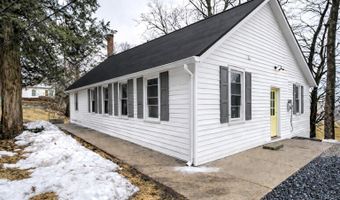 206 MOULSTOWN Rd, Abbottstown, PA 17301