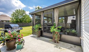 14048 Seymour Dr, Biloxi, MS 39532