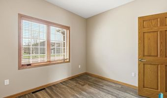 1500 E Birch St, Brandon, SD 57005