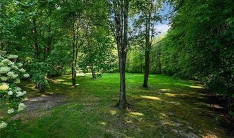 990 WHISPERWOOD Ln, Aurora, OH 44202