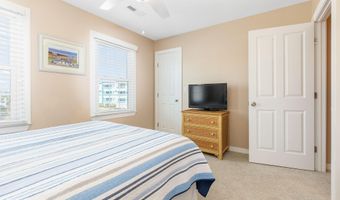 300 Ocean Blvd Ext B, Atlantic Beach, NC 28512