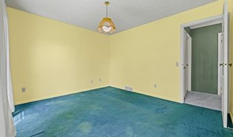 12935 Robinwood St NE, Alliance, OH 44601