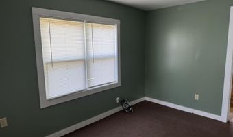 107 N Lister St, Ava, MO 65608