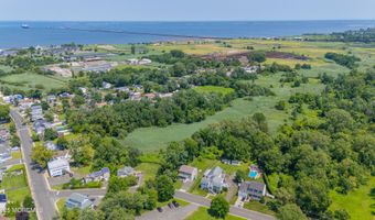 119 East Rd, Belford, NJ 07718