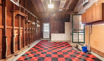 85 Sachem Rd, North Kingstown, RI 02852