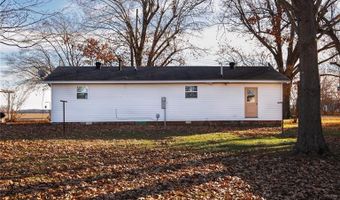 709 W Sand Rd, Advance, MO 63730