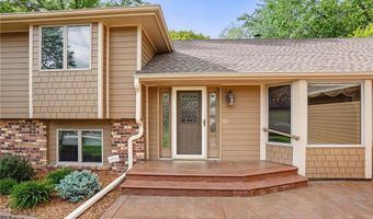 8681 144th Street Ct, Apple Valley, MN 55124