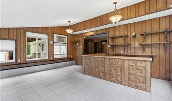 6 Bruce Dr, North Smithfield, RI 02896