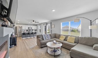 1726 Southbridge Dr, Adel, IA 50003