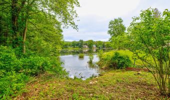 12 Silver Dr, Burlington, CT 06013
