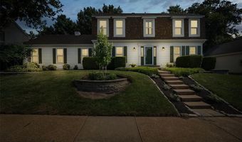 1217 Du Motier Dr, Ballwin, MO 63011