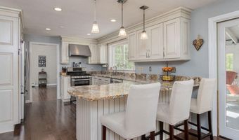 5 Heidi Ln, Bow, NH 03304