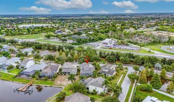 435 MANNS HARBOR Dr, Apollo Beach, FL 33572