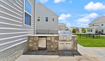 25981 ROYSTON PASS Cir, Aldie, VA 20105