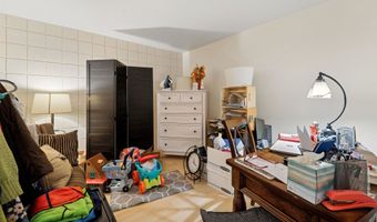 400 N RICHMOND St 323, Appleton, WI 54911
