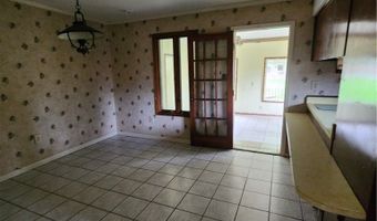 1721 Arcadian St, Savannah, GA 31405