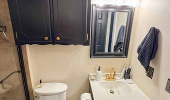 2004 N Hickory St, McAlester, OK 74501