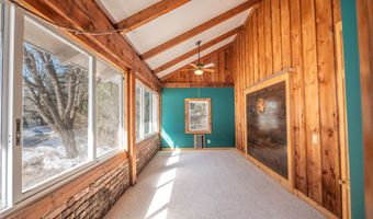 9 Prospect View Dr, Dummerston, VT 05301