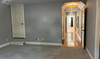 33 S MAIN St, Boonsboro, MD 21713