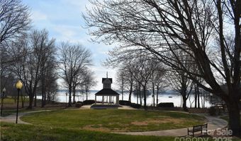 2135 Southpoint Ln 59, Badin Lake, NC 28127