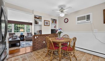 40 Cedar Rd, Clinton, CT 06413