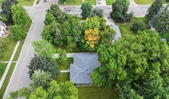1407 Elm St, Alexandria, MN 56308