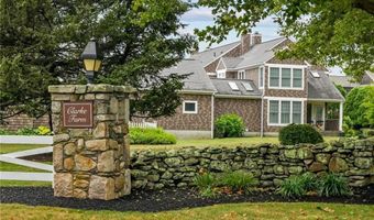 14 Fox Dr 14, Narragansett, RI 02882