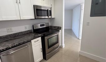 3475 N Country Club Dr 315, Aventura, FL 33180
