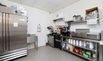 37 Main St, East Greenwich, RI 02818