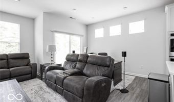 745 Stone Trace Ct, Avon, IN 46123