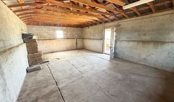 207 S 13th St, Alpine, TX 79830