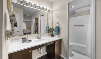 203 YOAKUM Pkwy 1406, Alexandria, VA 22304