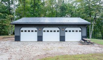 9045 E Pine Rd, Bloomfield, IN 47424