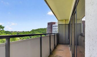 5300 COLUMBIA Pike 701, Arlington, VA 22204