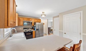 23 Fair Wind Dr, Standish, ME 04085
