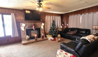 121 N Lowe St, Algona, IA 50511