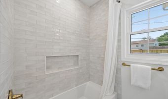 2807 BARBERRY Ln, Bowie, MD 20715