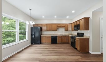 517 Williamson Cir, Angola, IN 46703