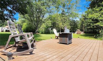30 Twin Lakes Ave, Coventry, RI 02816