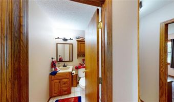 23371 650th Ave, Alden, MN 56009