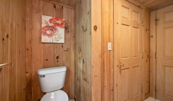 81 Pine Valley Rd, Bethlehem, NH 03574